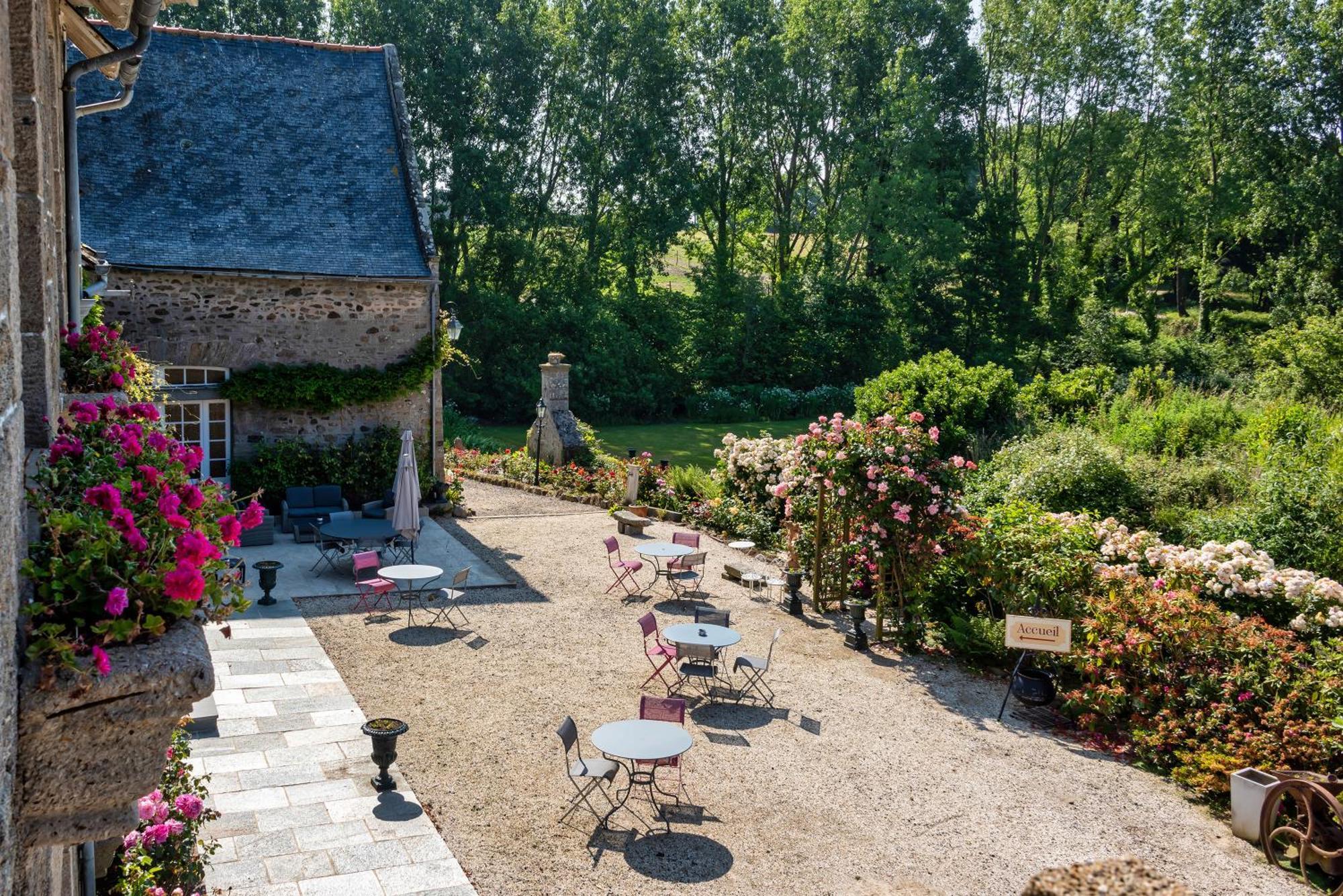 Hostellerie De La Motte Jean Сен-Кулом Экстерьер фото