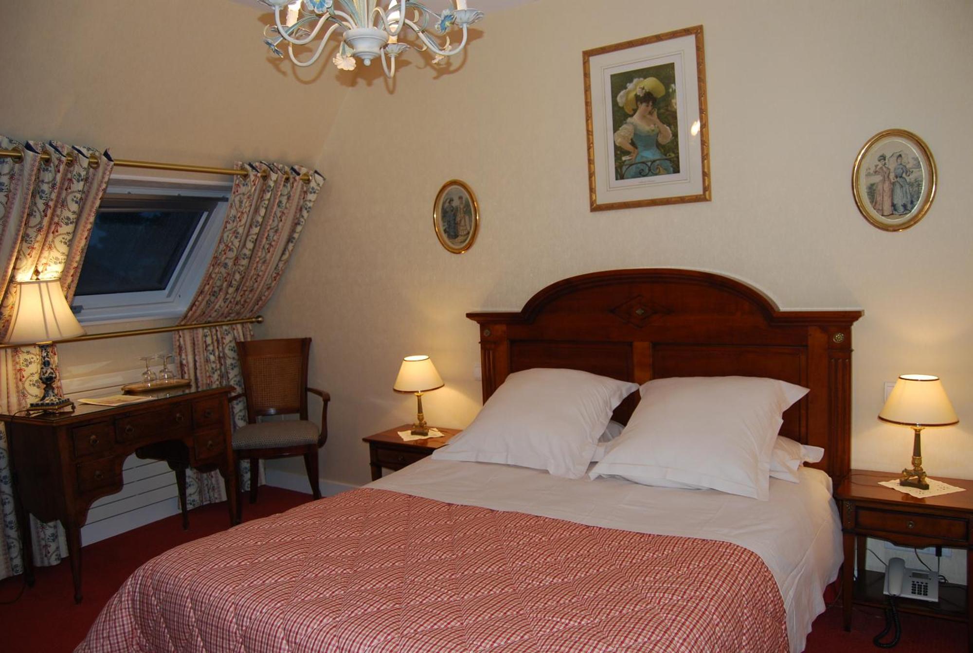 Hostellerie De La Motte Jean Сен-Кулом Экстерьер фото
