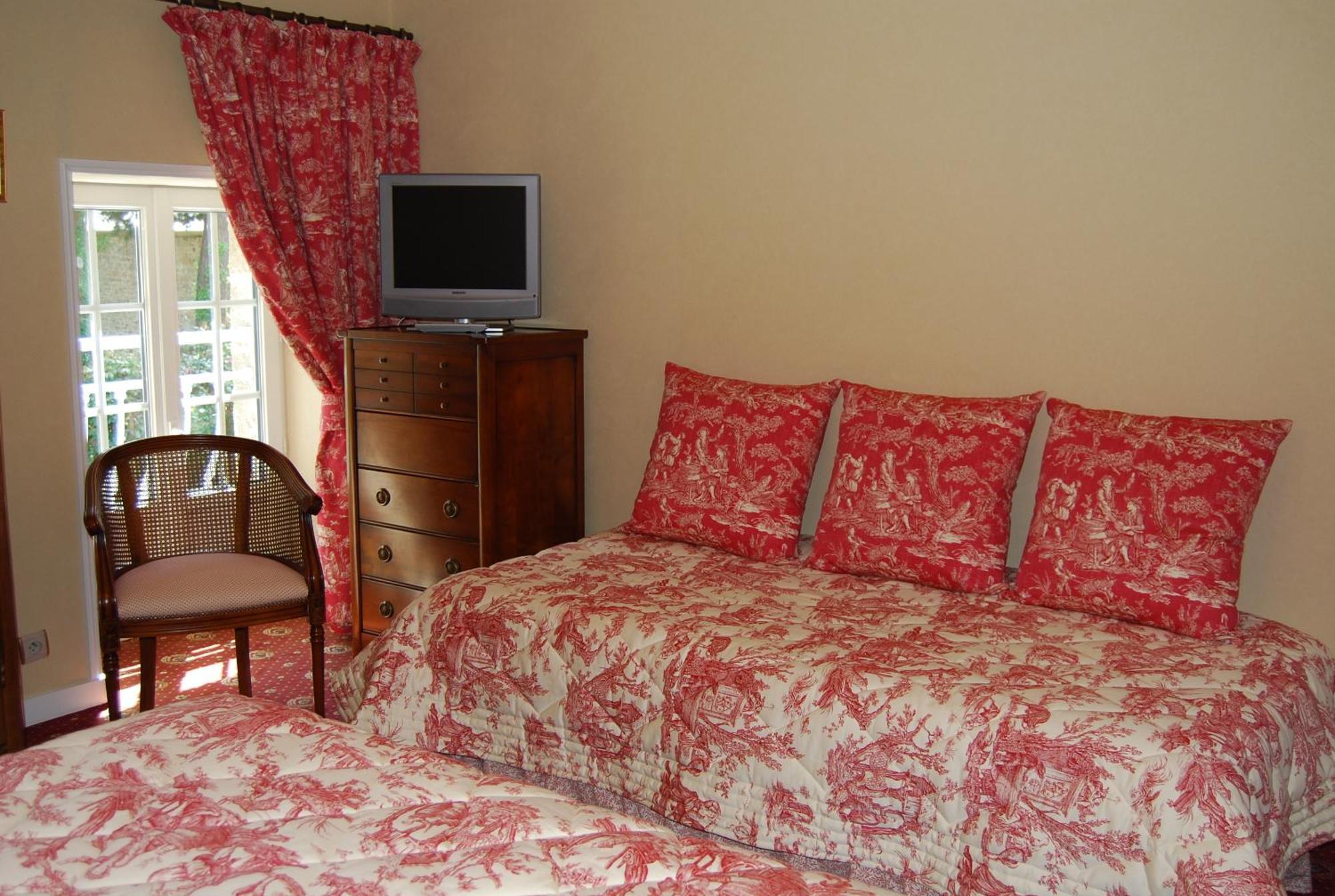 Hostellerie De La Motte Jean Сен-Кулом Экстерьер фото